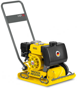Виброплита Wacker Neuson MP-15 в прокат в Сызрани. У нас лучшая цена за сутки! Возможность взять в аренду с выгодной скидкой до 40% при экспресс доставке 24/7. И помните, ночью стоимость еще дешевле на 30%! #арендапрокат #виброплита #выгодно