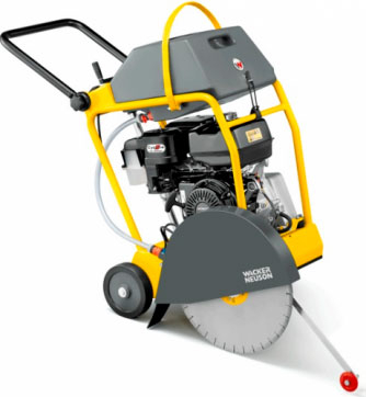 Резчик швов Wacker Neuson MFS-1350CE в прокат в Сызрани. У нас лучшая цена за сутки! Возможность взять в аренду с выгодной скидкой до 40% при экспресс доставке 24/7. И помните, ночью стоимость еще дешевле на 30%! #арендапрокат #виброплита #выгодно